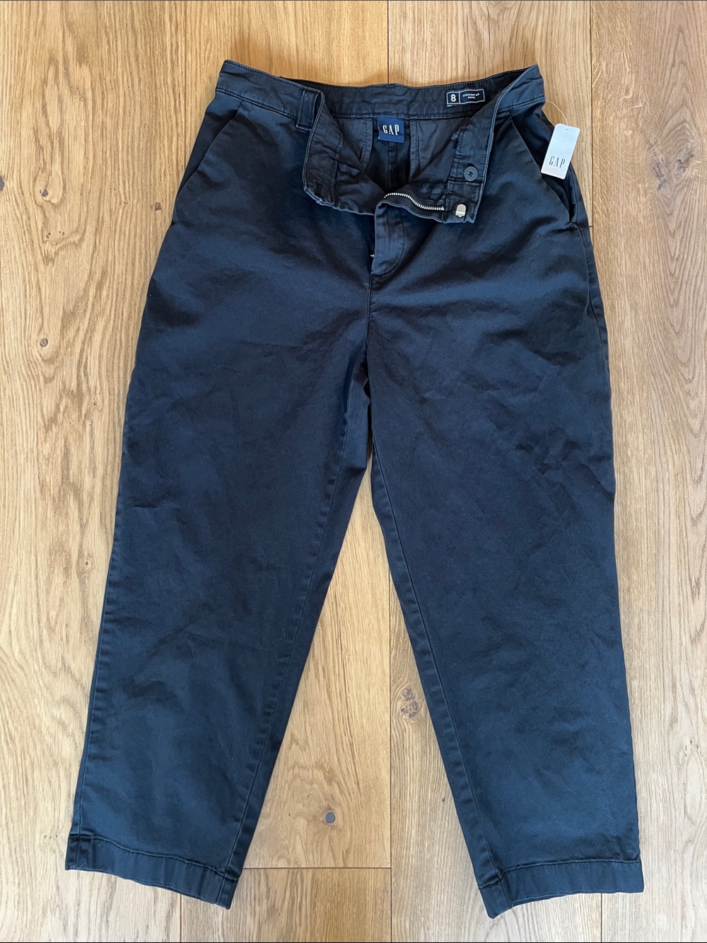 GAP Black Straight Khaki Pants - Size 8